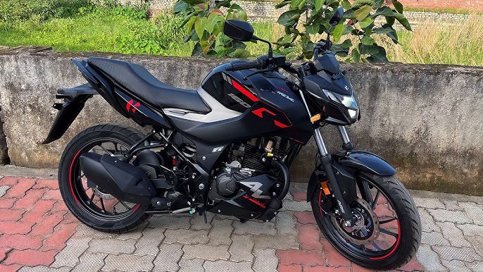 युवाओं को ऑफिस जाने के लिए Hero ने लॉन्च की New Hero Xtreme 160R 4V बाइक, कम कीमत में मिलेंगे ब्रांडेड फीचर्स