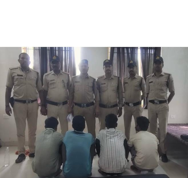 झिंझरी पुलिस चौकी, थाना माधवनगर की टीम ने क्षेत्र में हुई दो बड़ी चोरियों का किया सफल खुलासा – सतर्कता और त्वरित कार्रवाई से अपराधियों को पहुंचाया सलाखों के पीछे