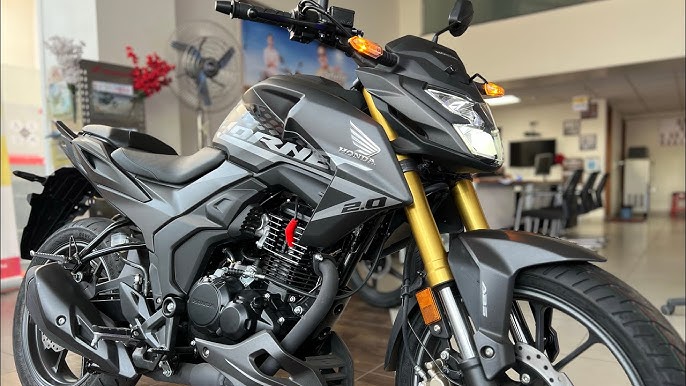 चमकदार फीचर्स के साथ घमंड तोड़ने आई Honda Hornet 2.0 Bike , एडवांस टेक्नोलॉजी के धाकड़ इंजन परफॉर्मेंस